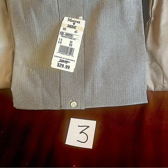 5 men’s dress shirts, never worn, multiple colours. Sizes are in the pictures. - Picture 5 of 9